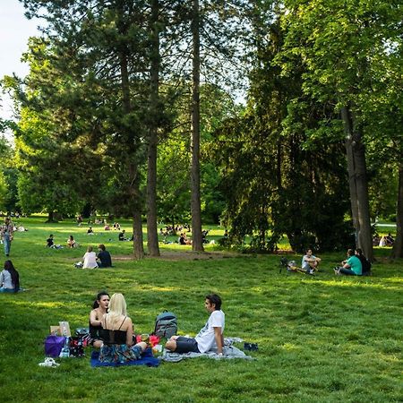 Apartman S Balkonem U Parku & 15 Minut Do Centra Brno Exteriér fotografie