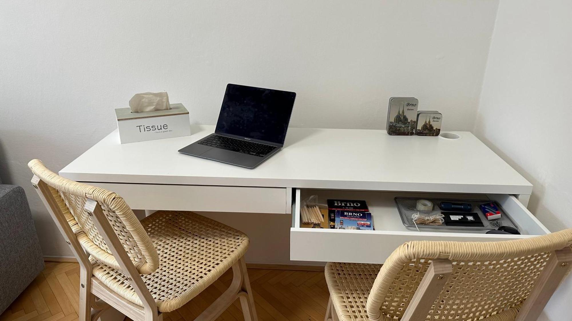 Apartman S Balkonem U Parku & 15 Minut Do Centra Brno Exteriér fotografie
